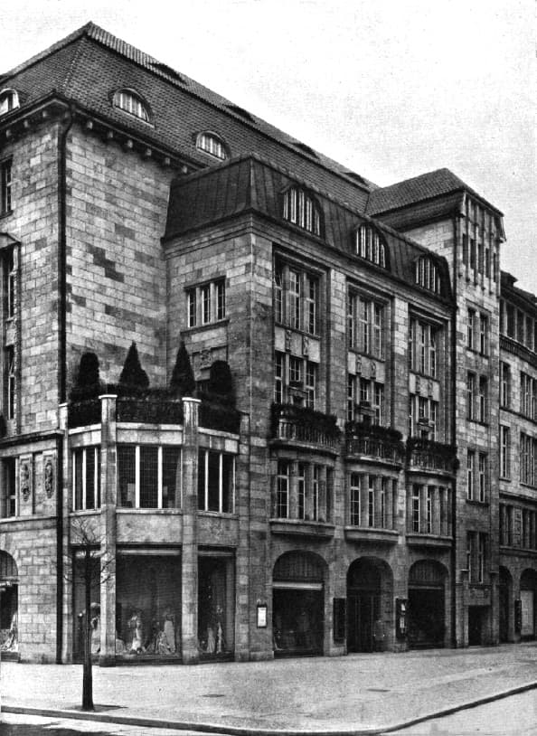 Industriepalast, Berlin-Friedrichshain · Warschauer Straße 34–44